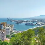 Beautiful Apartment In Malaga With Wifi